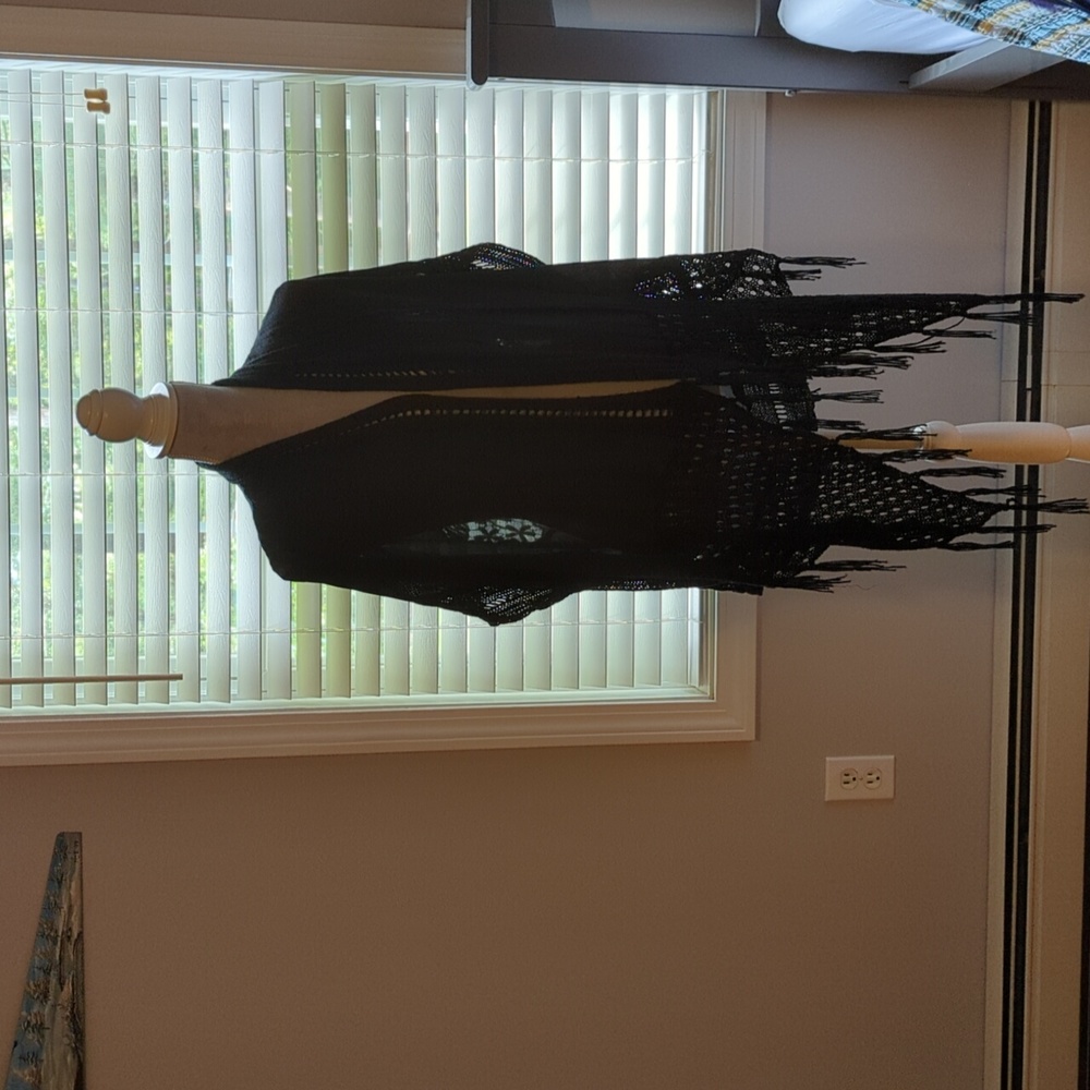 Woman's shawl / poncho